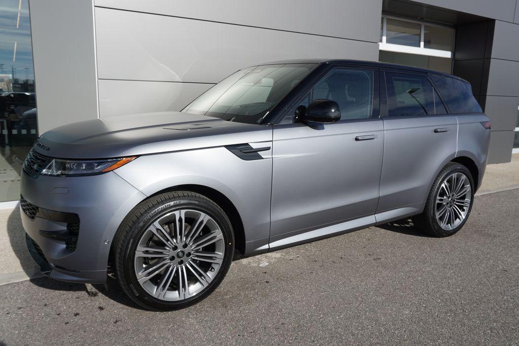 new 2025 Land Rover Range Rover Sport car, priced at $114,205