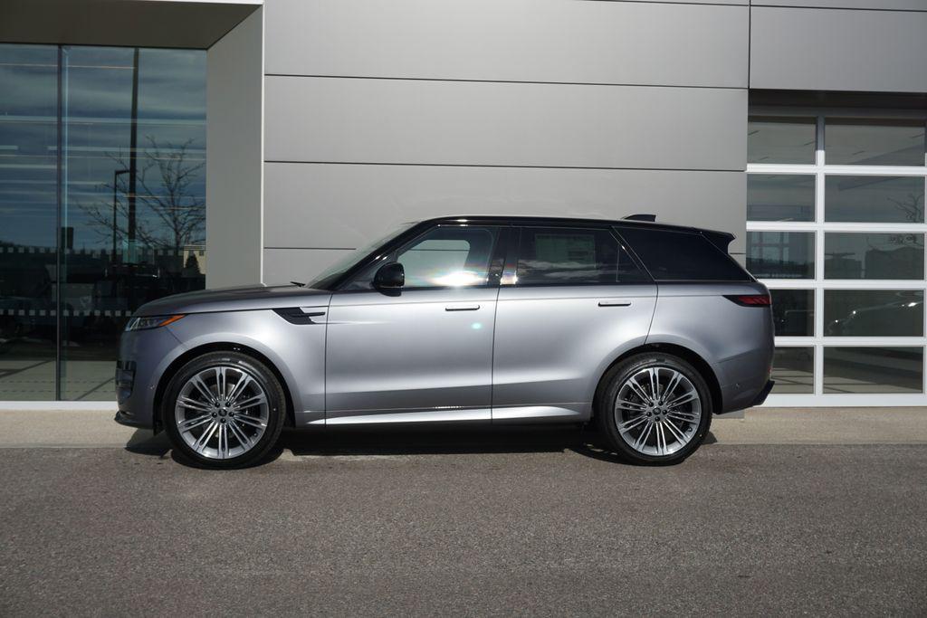 new 2025 Land Rover Range Rover Sport car, priced at $114,205