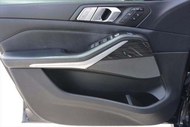 used 2021 BMW X7 car, priced at $44,987
