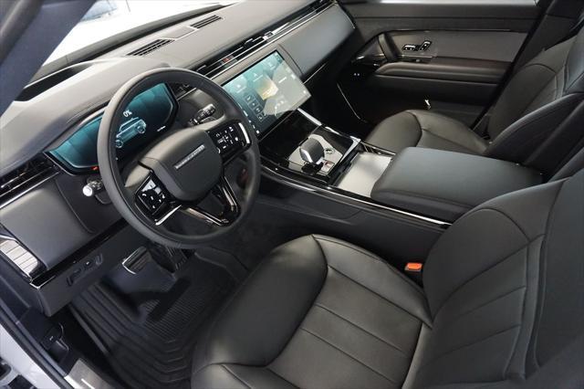 new 2025 Land Rover Range Rover Sport car, priced at $109,325