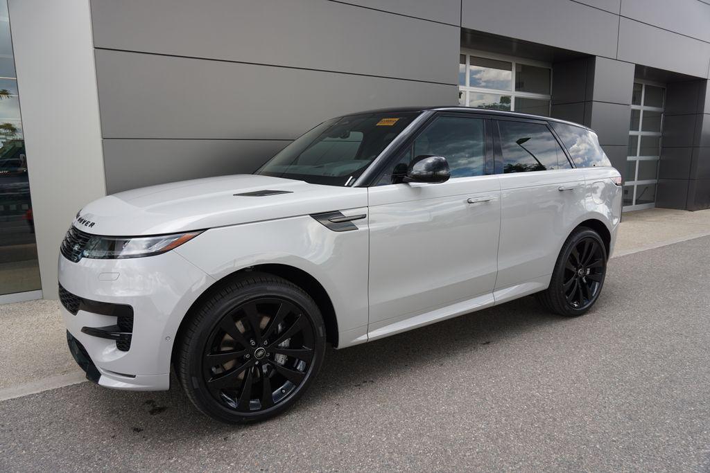 new 2025 Land Rover Range Rover Sport car, priced at $109,325