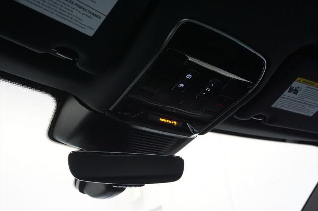 new 2025 Land Rover Range Rover Sport car, priced at $109,325