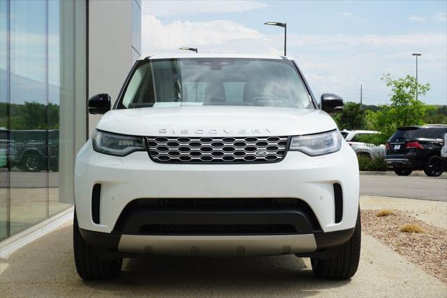 new 2024 Land Rover Discovery car, priced at $66,623