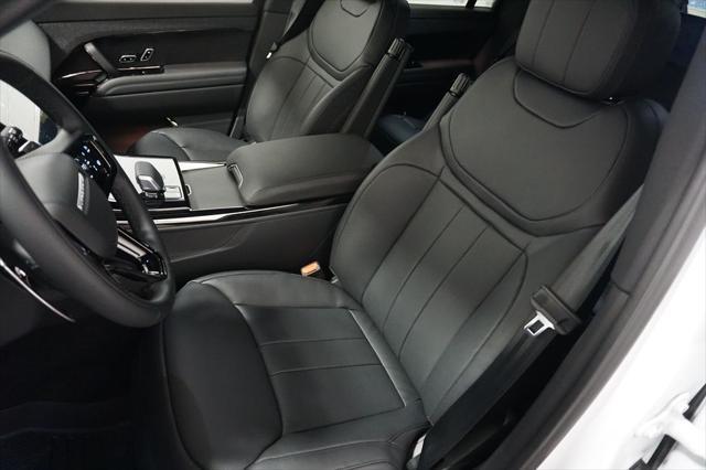 new 2025 Land Rover Range Rover Sport car, priced at $104,660