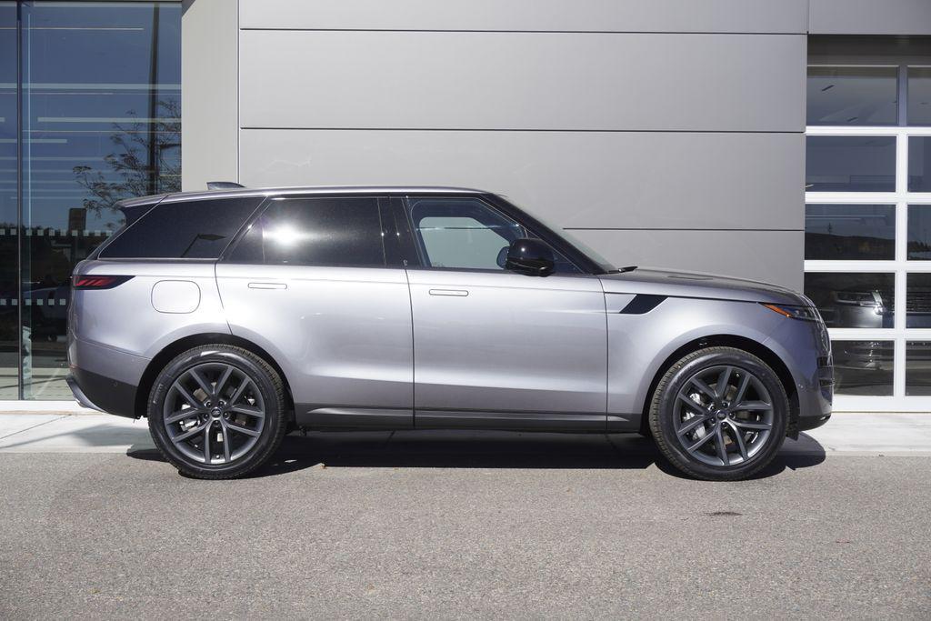 new 2025 Land Rover Range Rover Sport car, priced at $90,210