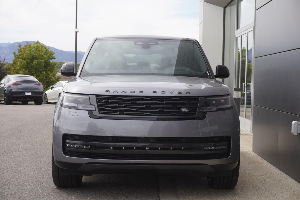 new 2025 Land Rover Range Rover car