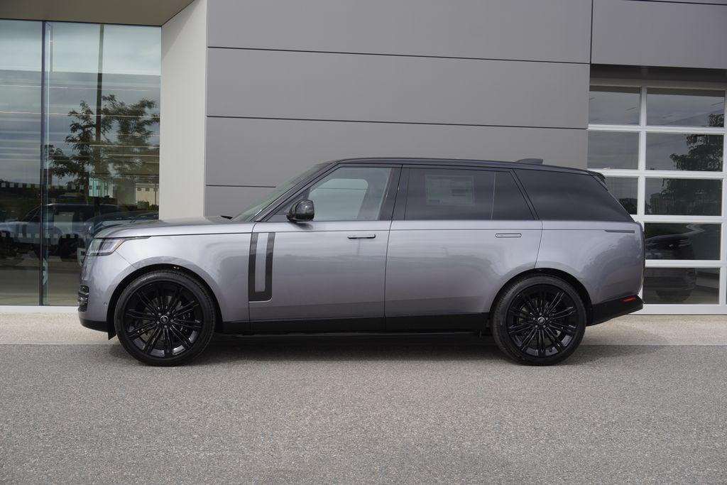 new 2025 Land Rover Range Rover car