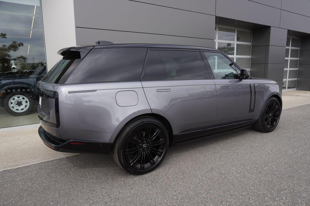 new 2025 Land Rover Range Rover car