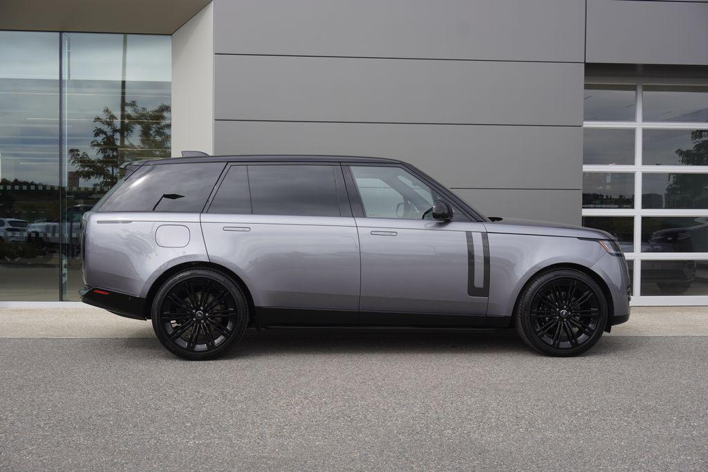 new 2025 Land Rover Range Rover car