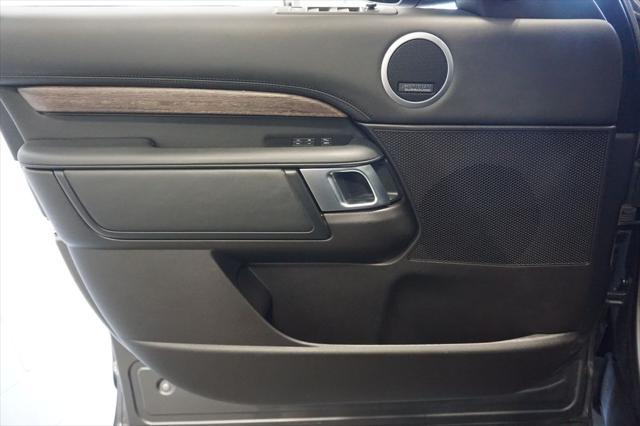 used 2018 Land Rover Discovery car, priced at $23,387