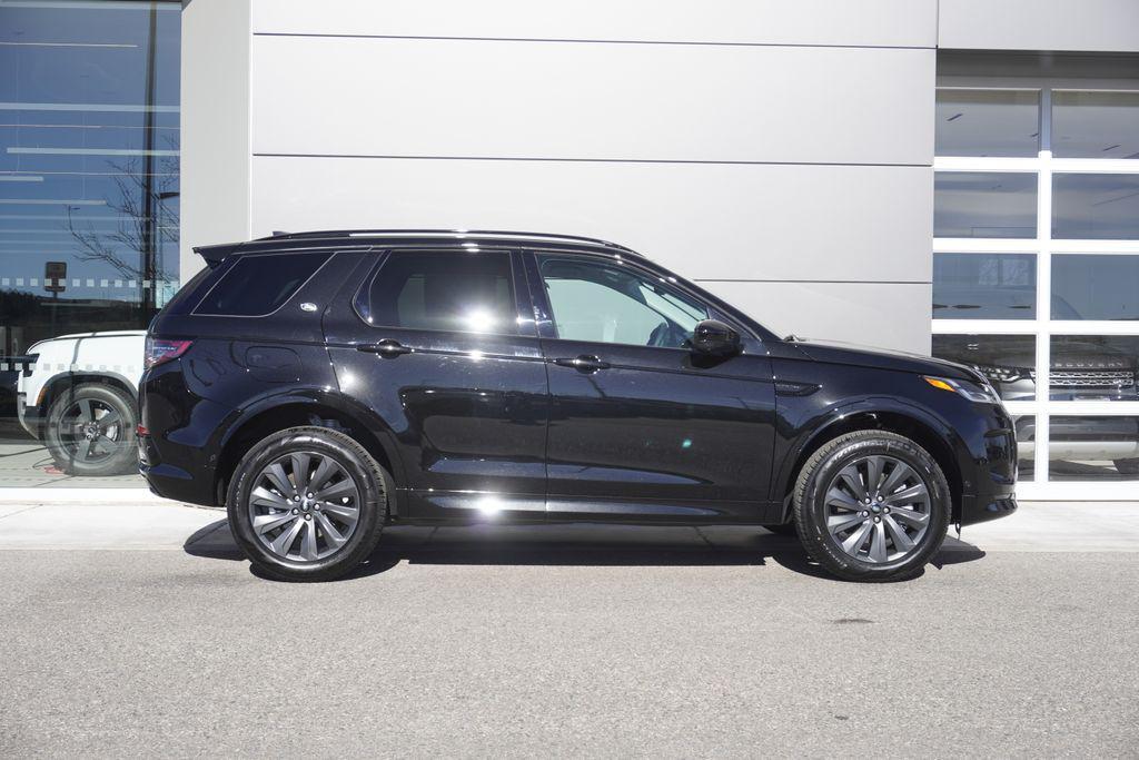 new 2025 Land Rover Discovery Sport car, priced at $53,923