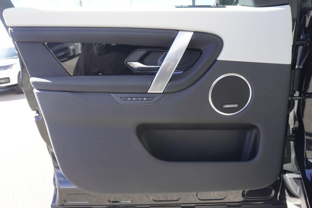 new 2025 Land Rover Discovery Sport car, priced at $53,923