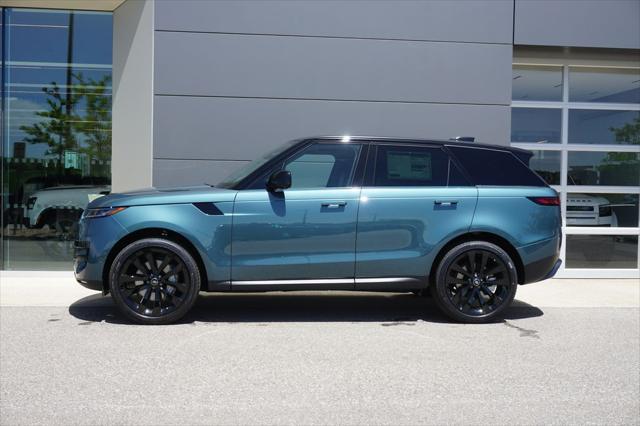 new 2025 Land Rover Range Rover Sport car, priced at $95,610