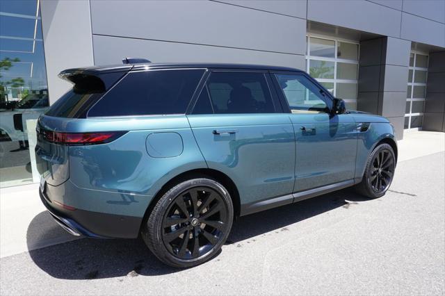 new 2025 Land Rover Range Rover Sport car, priced at $95,610