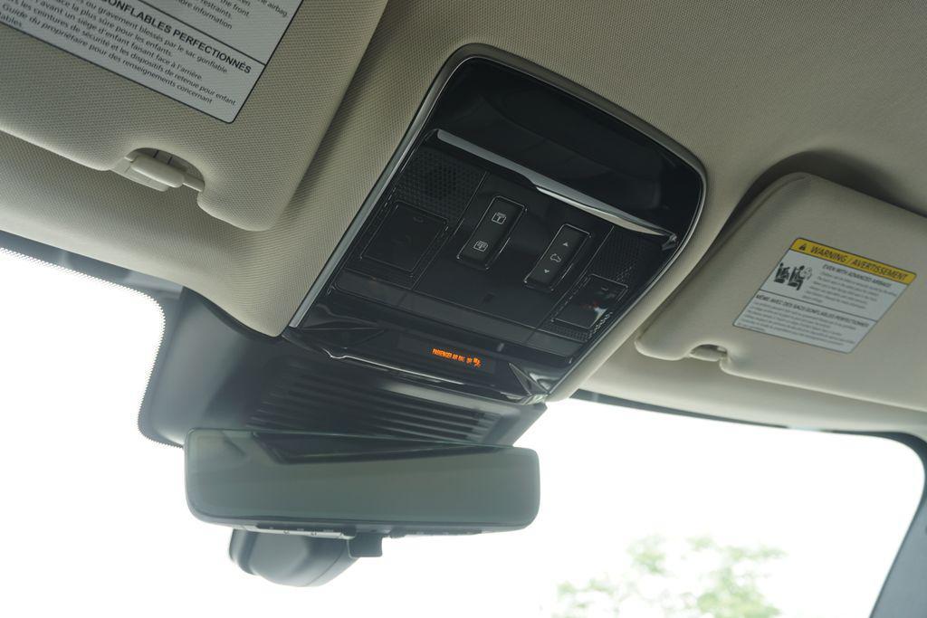new 2025 Land Rover Range Rover car, priced at $130,685