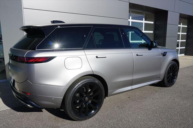 new 2025 Land Rover Range Rover Sport car, priced at $136,995