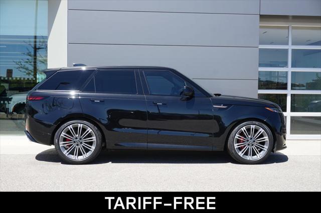 new 2025 Land Rover Range Rover Sport car, priced at $101,720