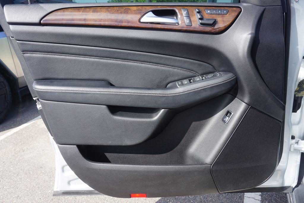 used 2012 Mercedes-Benz M-Class car, priced at $10,300