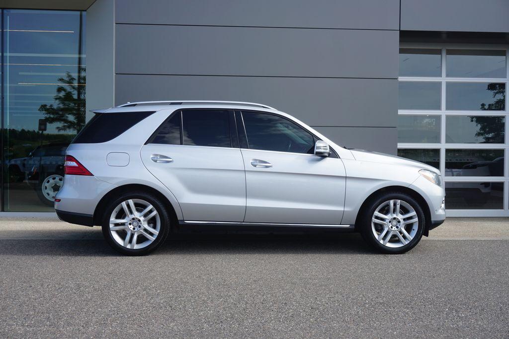 used 2012 Mercedes-Benz M-Class car, priced at $10,300