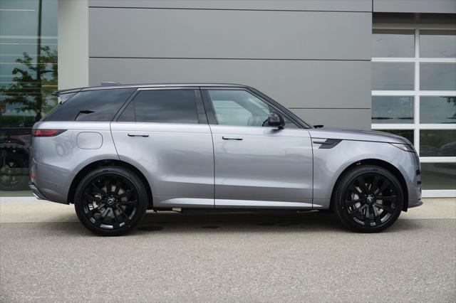 new 2025 Land Rover Range Rover Sport car, priced at $106,095