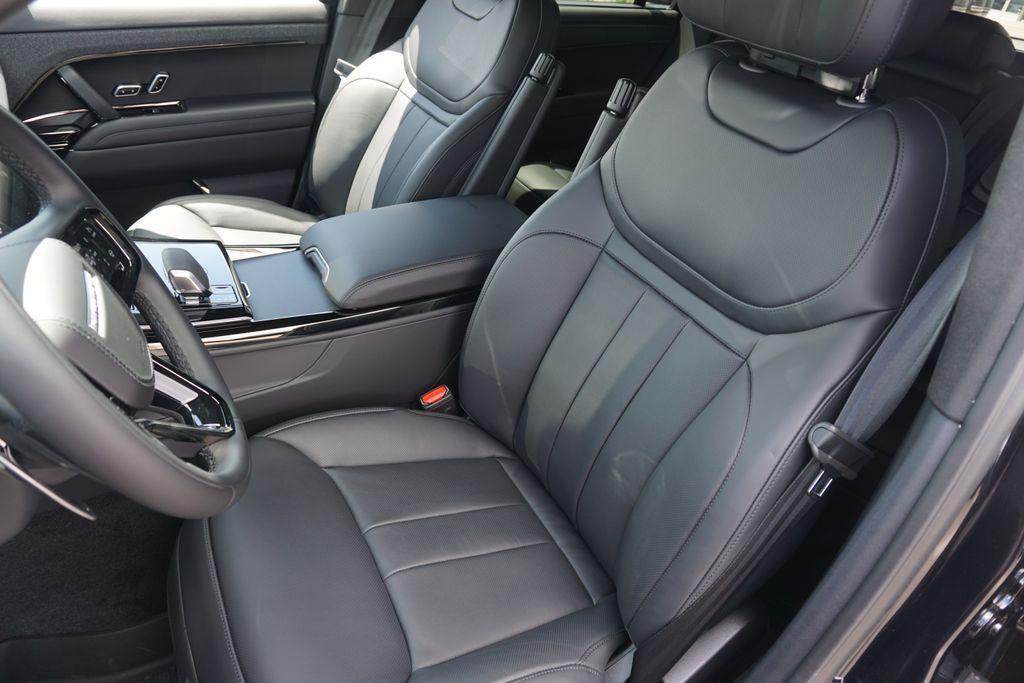 new 2025 Land Rover Range Rover Sport car, priced at $141,490