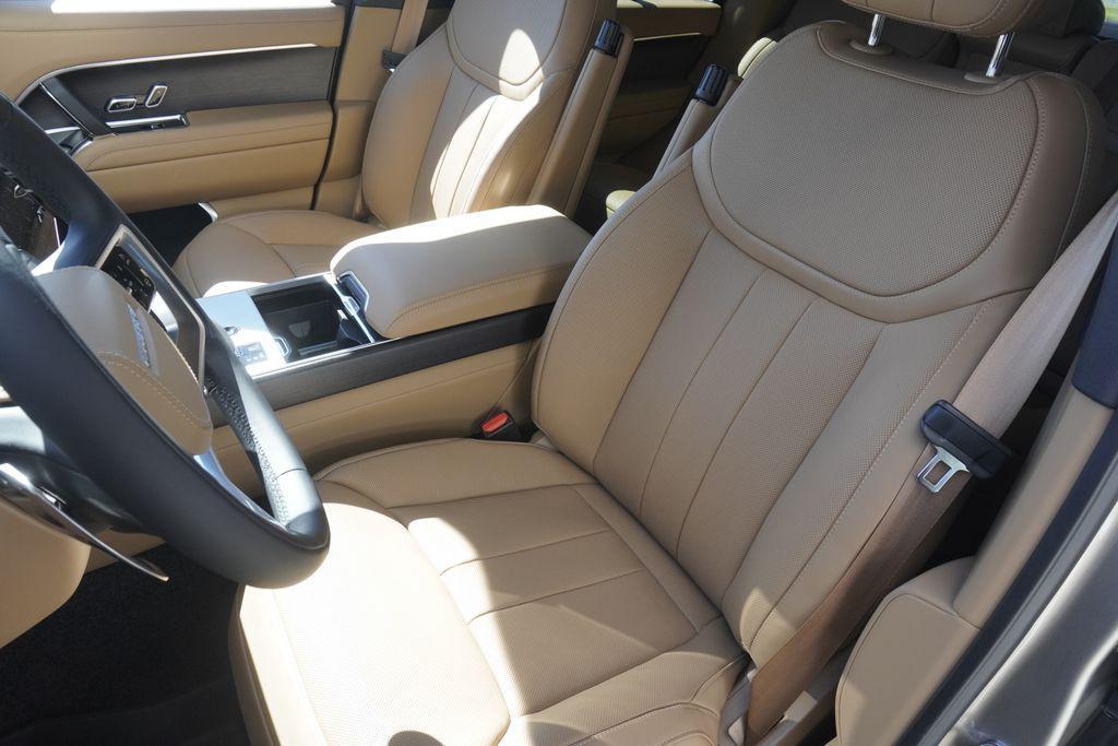 new 2025 Land Rover Range Rover car, priced at $124,100