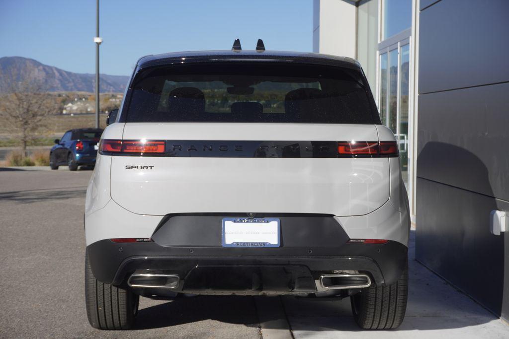 new 2025 Land Rover Range Rover Sport car, priced at $92,910