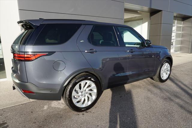 new 2025 Land Rover Discovery car, priced at $67,473