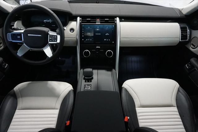 new 2025 Land Rover Discovery car, priced at $67,473