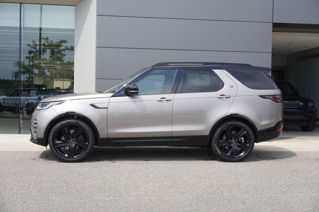 new 2025 Land Rover Discovery car, priced at $83,473