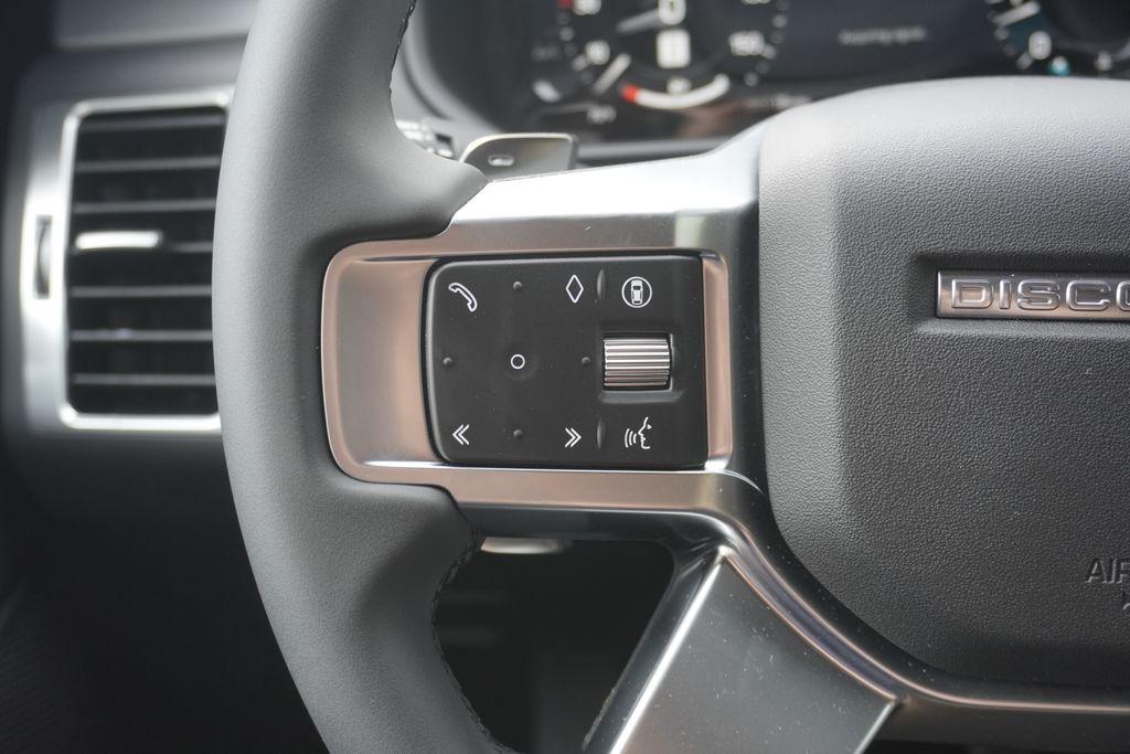 new 2025 Land Rover Discovery car, priced at $83,473