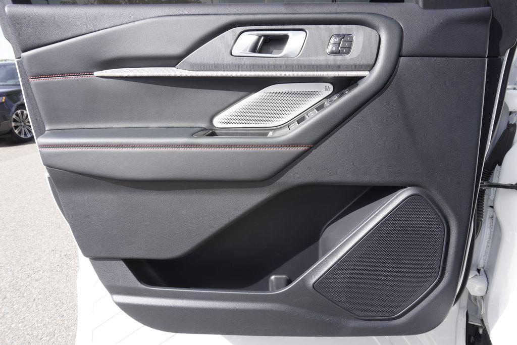 used 2025 Ford Explorer car, priced at $50,963