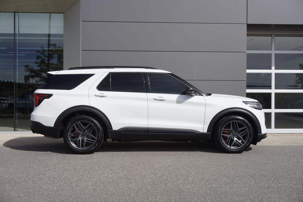 used 2025 Ford Explorer car, priced at $50,963