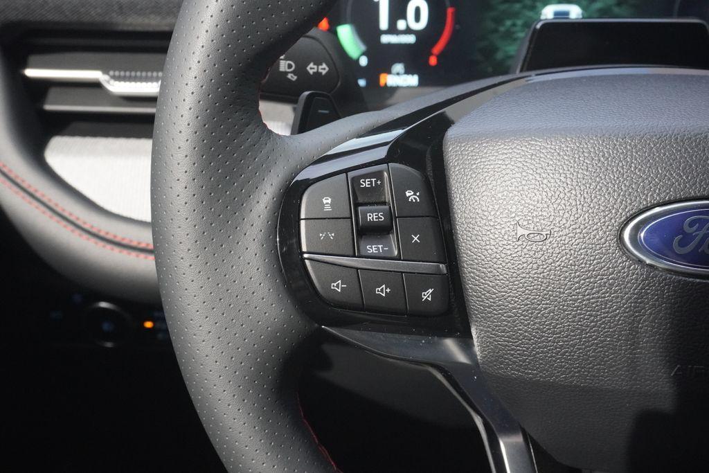 used 2025 Ford Explorer car, priced at $50,963