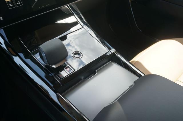 new 2025 Land Rover Range Rover Sport car, priced at $104,810