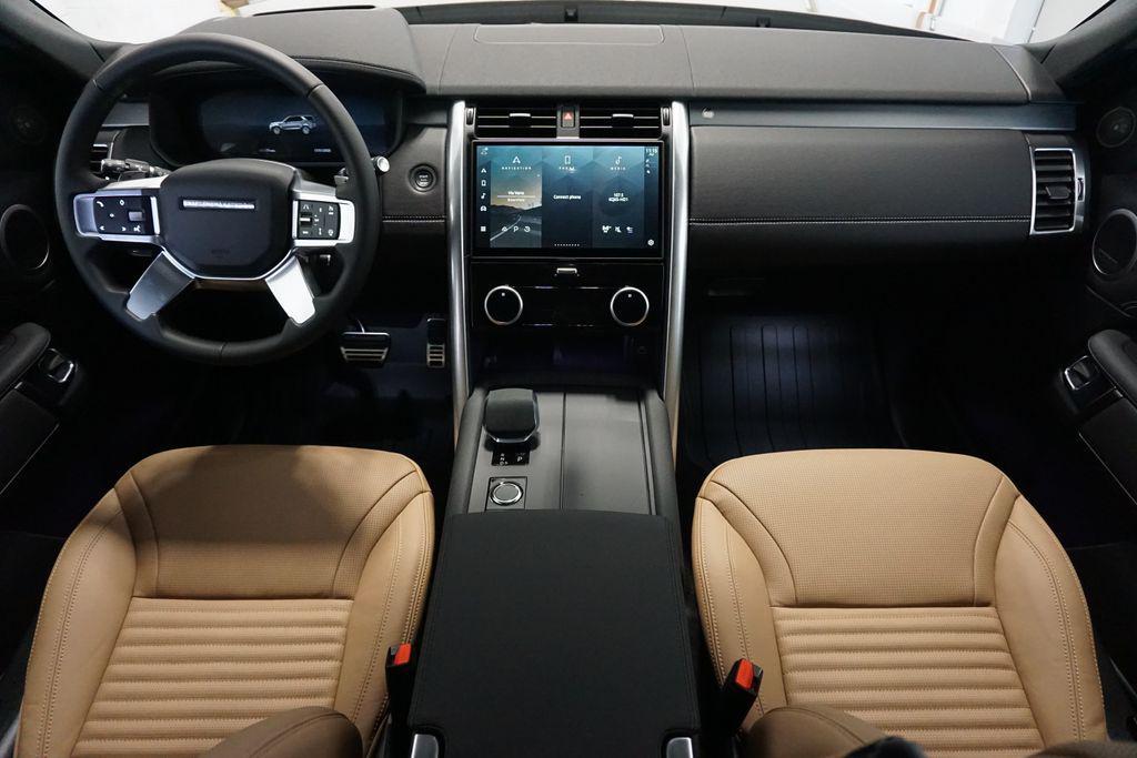new 2025 Land Rover Discovery car, priced at $83,848