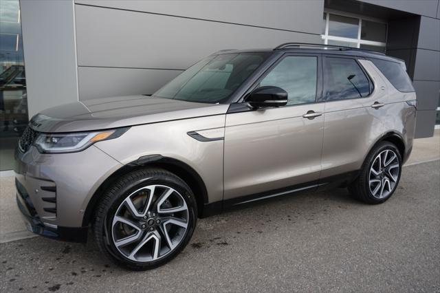 new 2025 Land Rover Discovery car, priced at $83,848