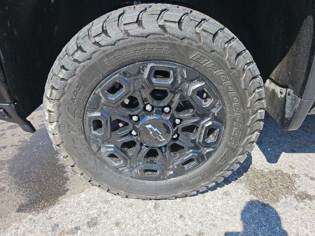 used 2024 Chevrolet Silverado 2500 car, priced at $69,802