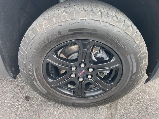 used 2023 GMC Acadia car, priced at $32,663