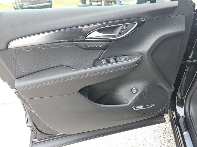 new 2025 Buick Envision car, priced at $36,778