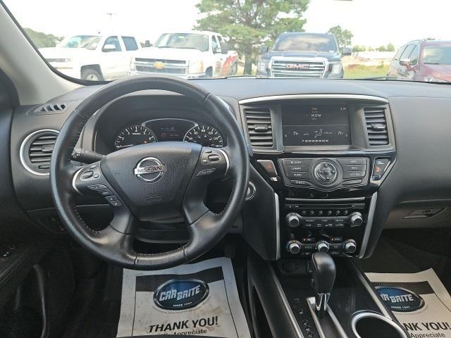 used 2020 Nissan Pathfinder car, priced at $13,200