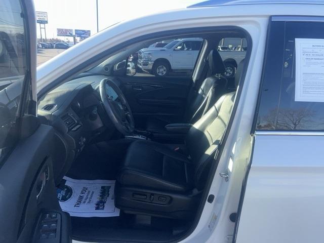 used 2019 Honda Pilot car, priced at $23,995