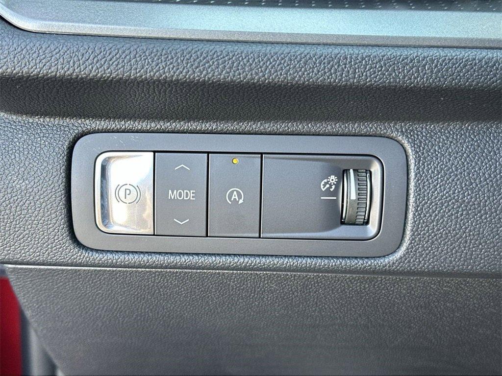 new 2025 Chevrolet Traverse car, priced at $46,865