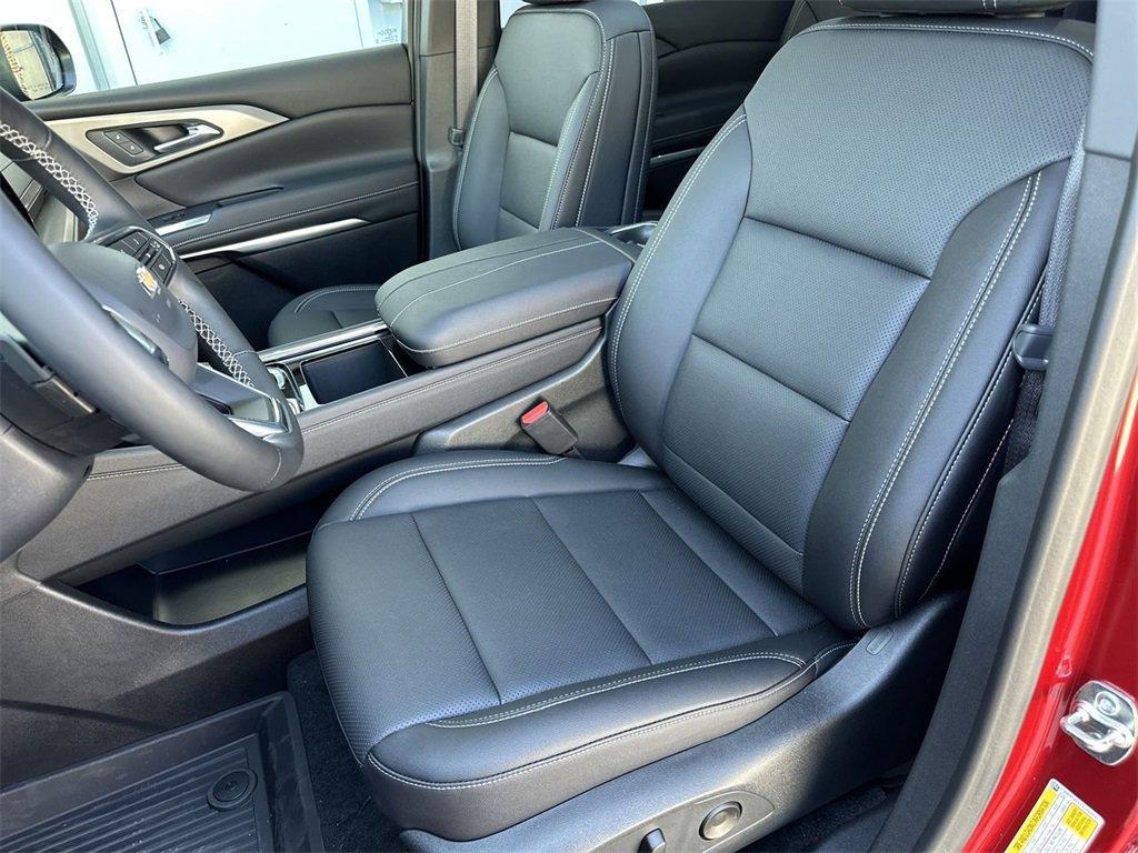 new 2025 Chevrolet Traverse car, priced at $46,865