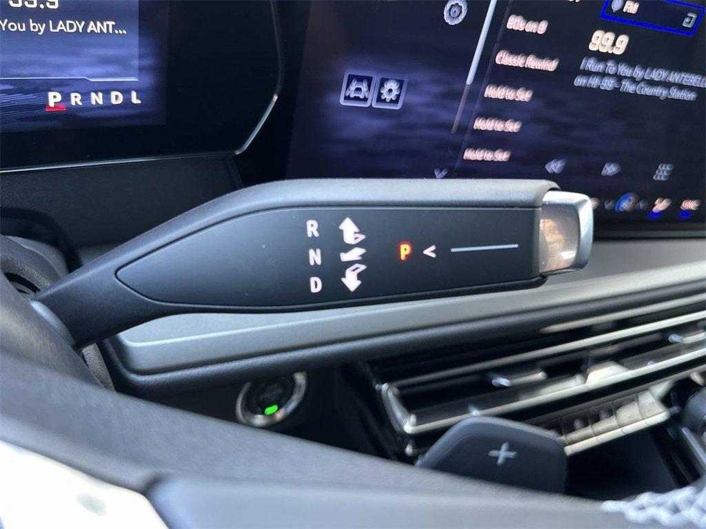 new 2025 Chevrolet Traverse car, priced at $46,865