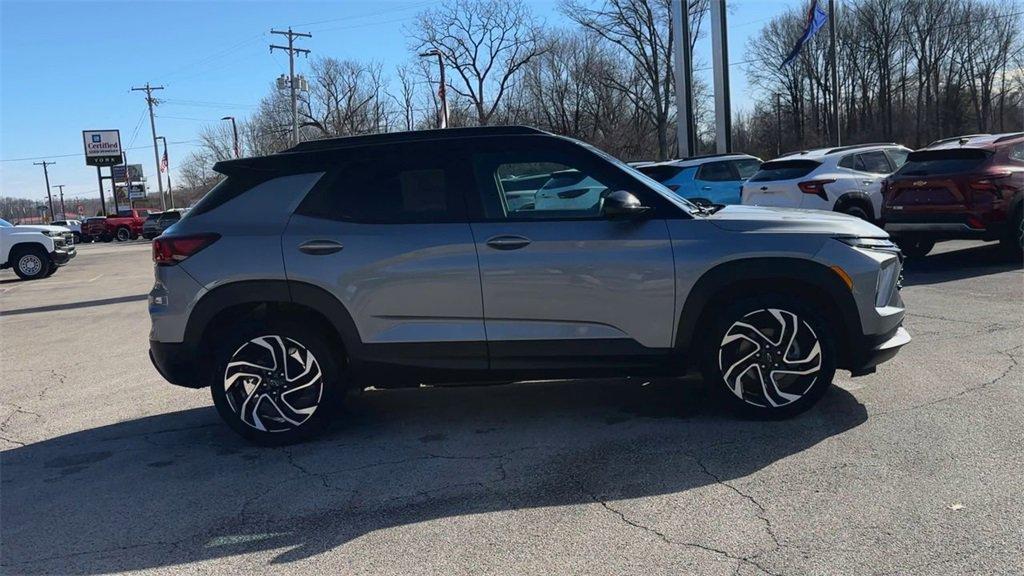 new 2025 Chevrolet TrailBlazer car, priced at $30,036