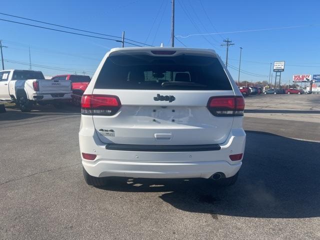 used 2017 Jeep Grand Cherokee car, priced at $15,377