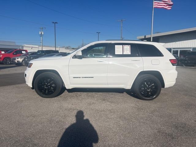 used 2017 Jeep Grand Cherokee car, priced at $15,377