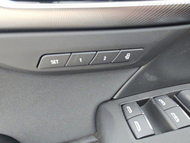 new 2025 Buick Envision car, priced at $40,613