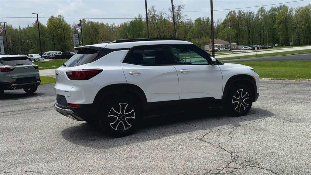 new 2025 Chevrolet TrailBlazer car, priced at $32,047